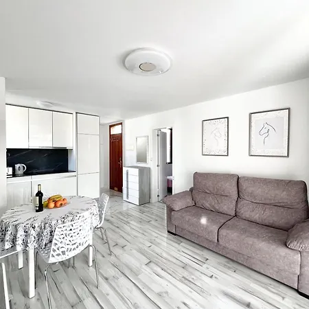 Modern Americas Troya Apartman *